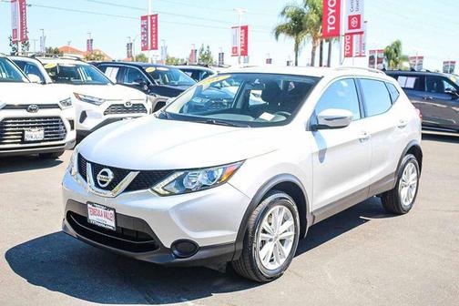2017 Nissan Rogue Sport SV