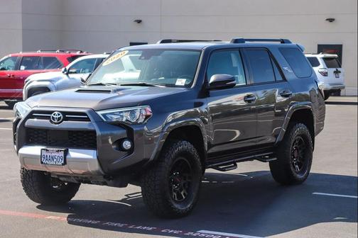 Magnetic Gray Metallic 2020 Toyota 4Runner TRD Off Road Premium
