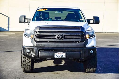 2014 Toyota Tundra SR5