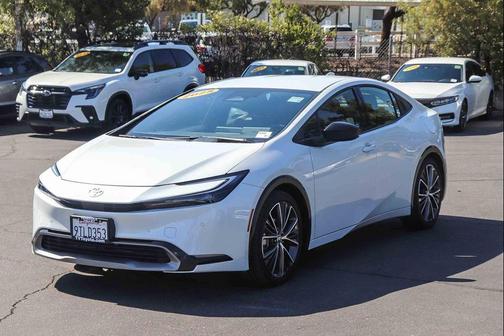 White 2025 Toyota Prius XLE