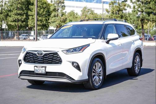 Blizzard Pearl 2021 Toyota Highlander Platinum
