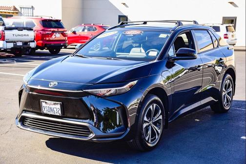 2024 Toyota bZ4X XLE