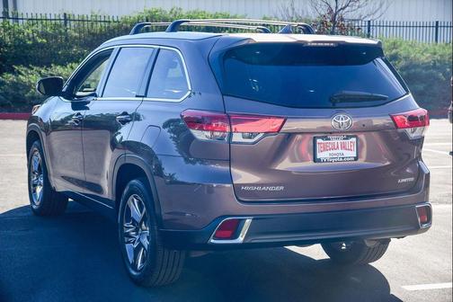 2017 Toyota Highlander Limited Platinum