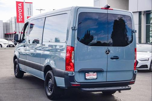 2023 Mercedes-Benz Sprinter 2500 Crew 144 WB