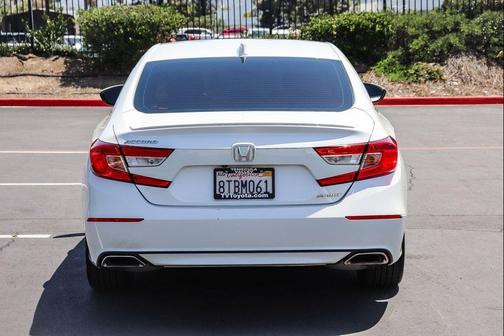 Platinum White Pearl 2020 Honda Accord Sport 1.5T
