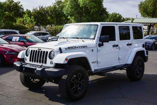2017 Jeep Wrangler Unlimited Sahara