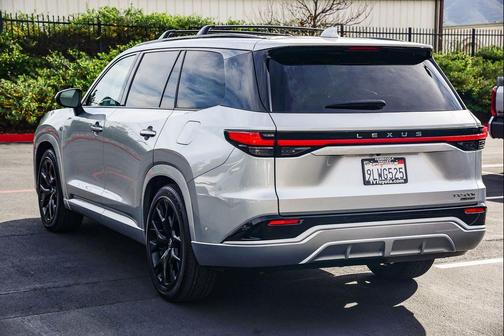 2024 Lexus TX 500h F SPORT Luxury