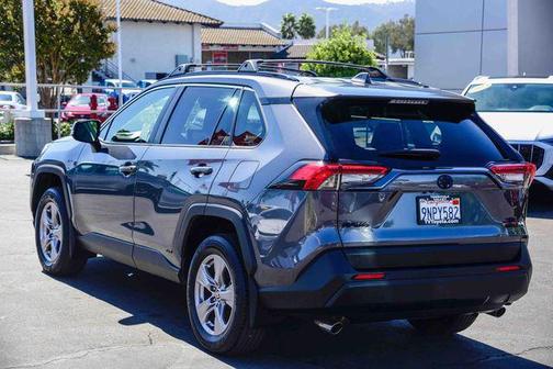 2024 Toyota RAV4 Hybrid LE