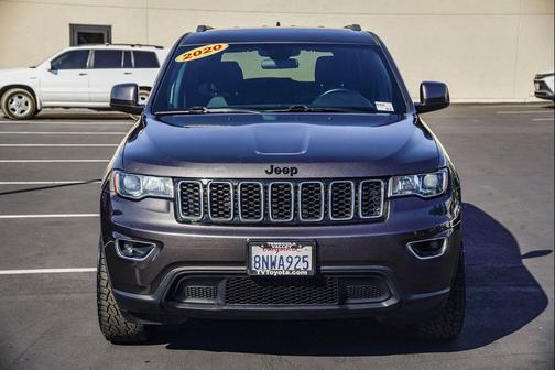 2020 Jeep Grand Cherokee Laredo