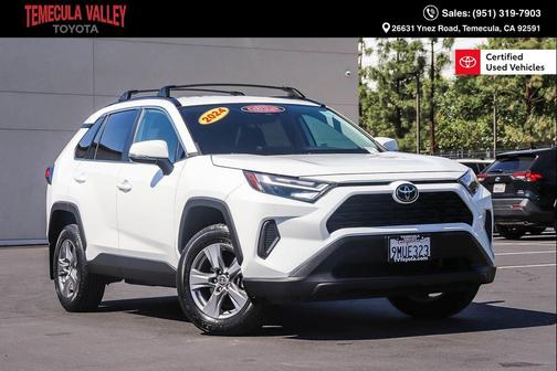 Ice Cap 2024 Toyota RAV4 XLE