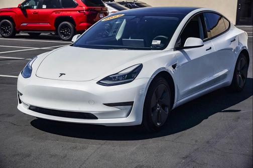 2022 Tesla Model 3 Standard Range