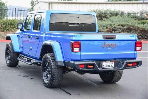 2023 Jeep Gladiator Mojave 4x4