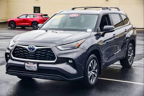 2024 Toyota Highlander Hybrid XLE
