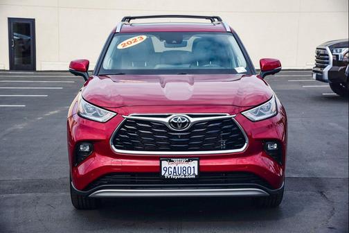 2023 Toyota Highlander Platinum