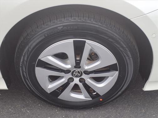 2018 Toyota Prius Two
