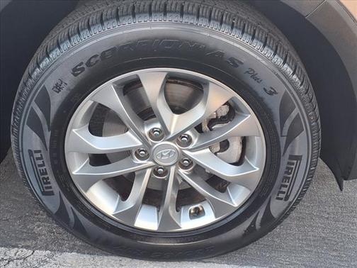 2020 Hyundai SANTA FE SEL 2.4