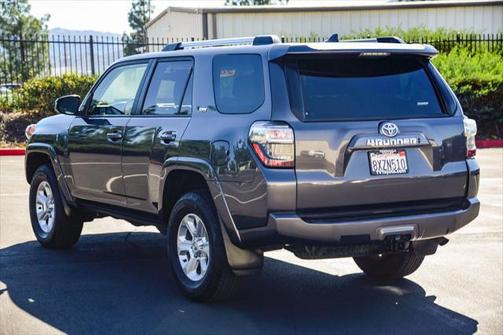 2022 Toyota 4Runner SR5