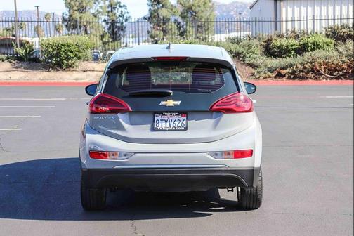 Slate Gray Metallic 2021 Chevrolet Bolt EV FWD LT