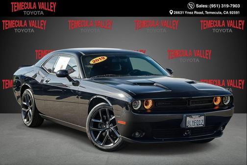 Pitch Black Clearcoat 2019 Dodge Challenger SXT