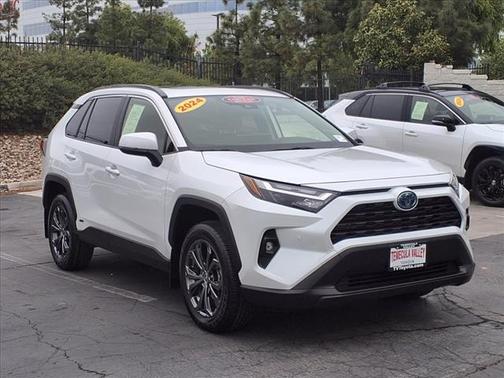 2024 Toyota RAV4 Hybrid XLE Premium