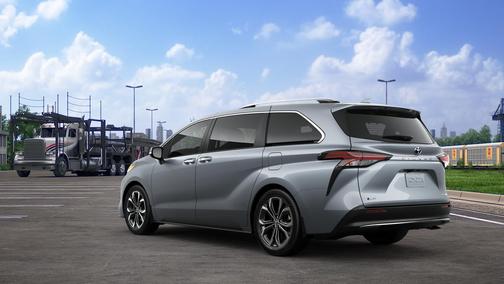 2025 Toyota Sienna Platinum 7 Passenger