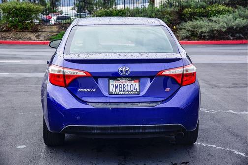 2015 Toyota Corolla S Plus