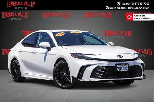 Ice Cap 2026 Toyota Camry SE