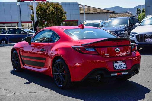 2024 Toyota GR86 Base