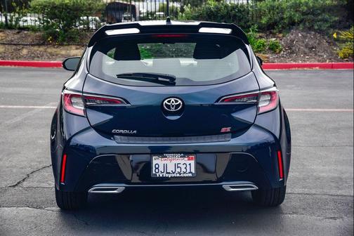 2019 Toyota Corolla Hatchback SE