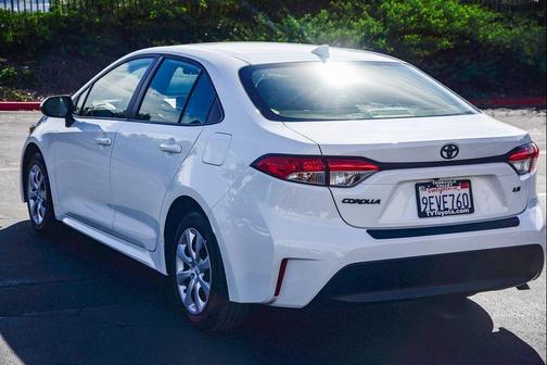 2023 Toyota Corolla LE