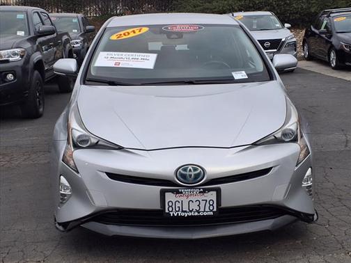 2017 Toyota Prius Three Touring