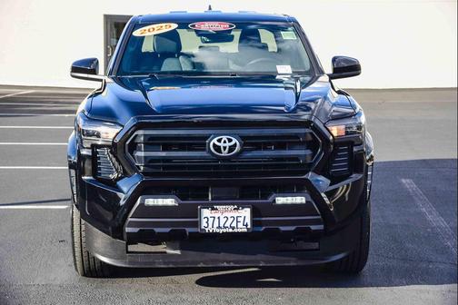2025 Toyota Tacoma SR5