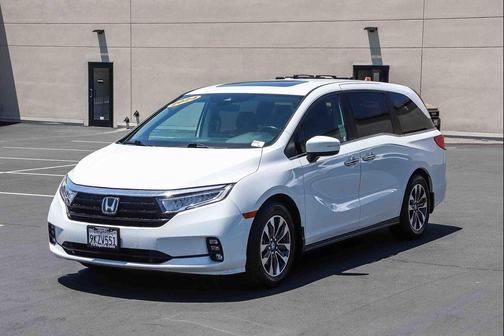 Platinum White Pearl 2024 Honda Odyssey EX-L