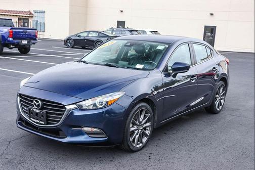 2018 Mazda Mazda3 Touring