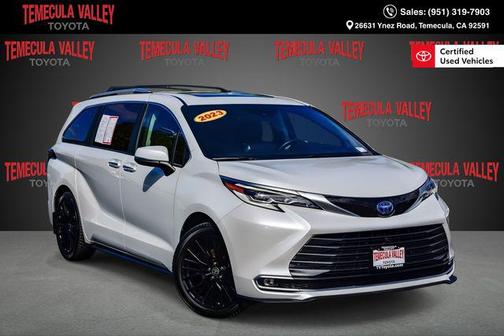 2023 Toyota Sienna Platinum 7 Passenger