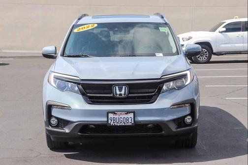 Gray 2022 Honda Pilot AWD Special Edition
