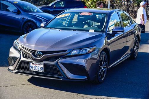 2023 Toyota Camry SE