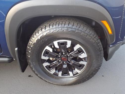 2022 Nissan Frontier PRO-X