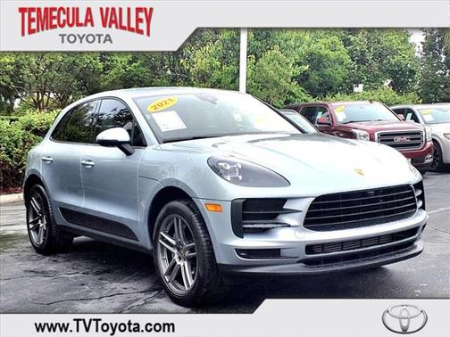 2021 Porsche Macan Base