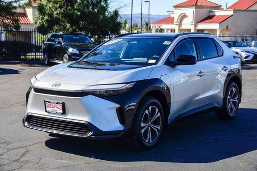 2024 Toyota bZ4X XLE