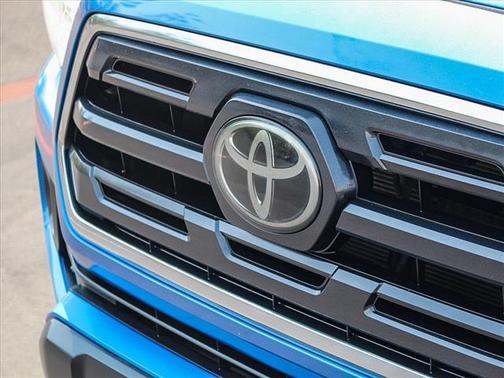 2018 Toyota Tacoma SR5