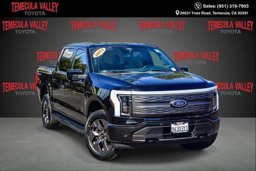2022 Ford F-150 Lightning LARIAT
