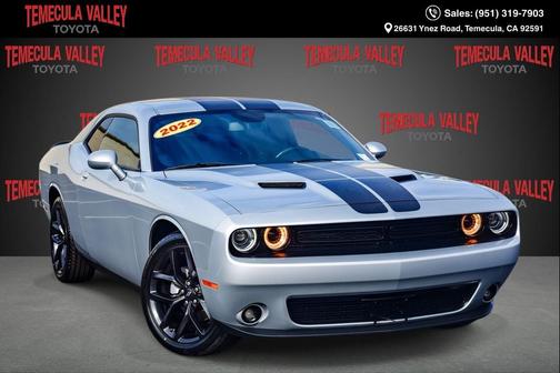 2022 Dodge Challenger SXT