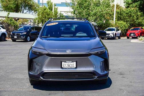 2025 Toyota bZ4X XLE