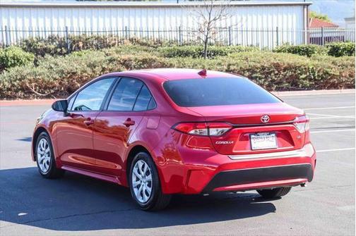 Barcelona Red Metallic 2020 Toyota Corolla LE