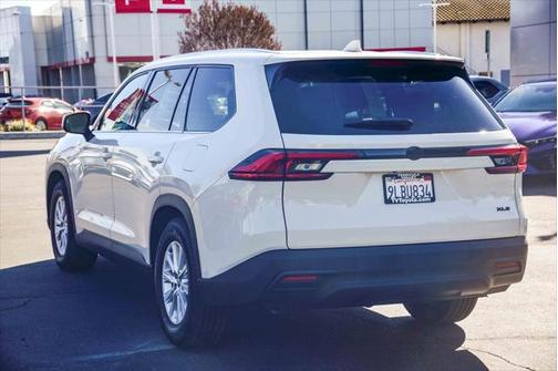 2024 Toyota Grand Highlander XLE