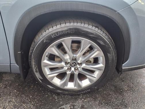2022 Toyota Highlander Limited