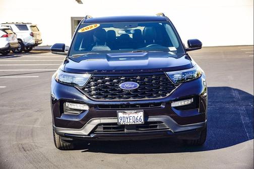 2022 Ford Explorer ST-Line