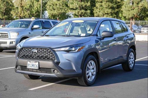 Celestite 2025 Toyota Corolla Cross L