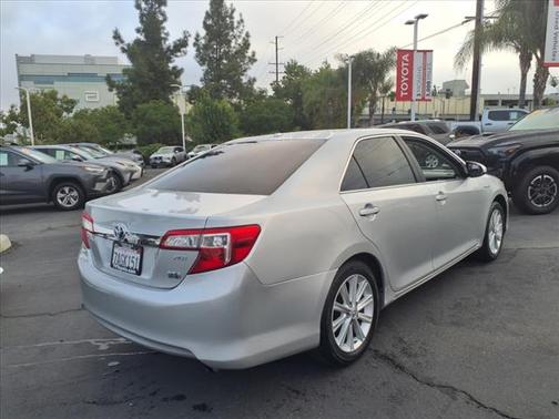 2013 Toyota Camry Hybrid XLE